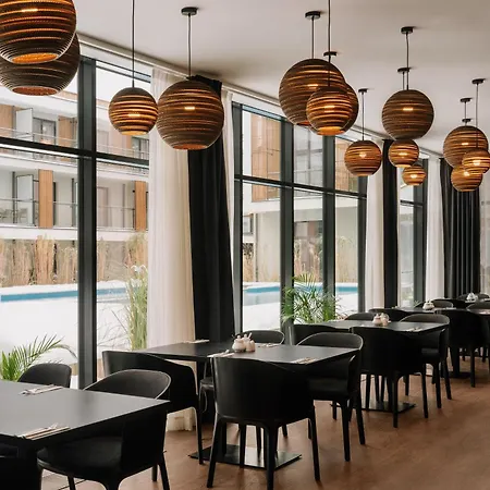 Saltic & Grzybowo فندق كولوبرزيغ